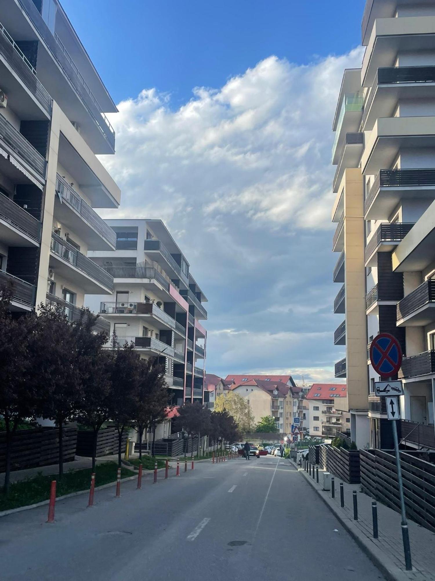 Cozy Apartment With Free Parking Cluj-Napoca Extérieur photo